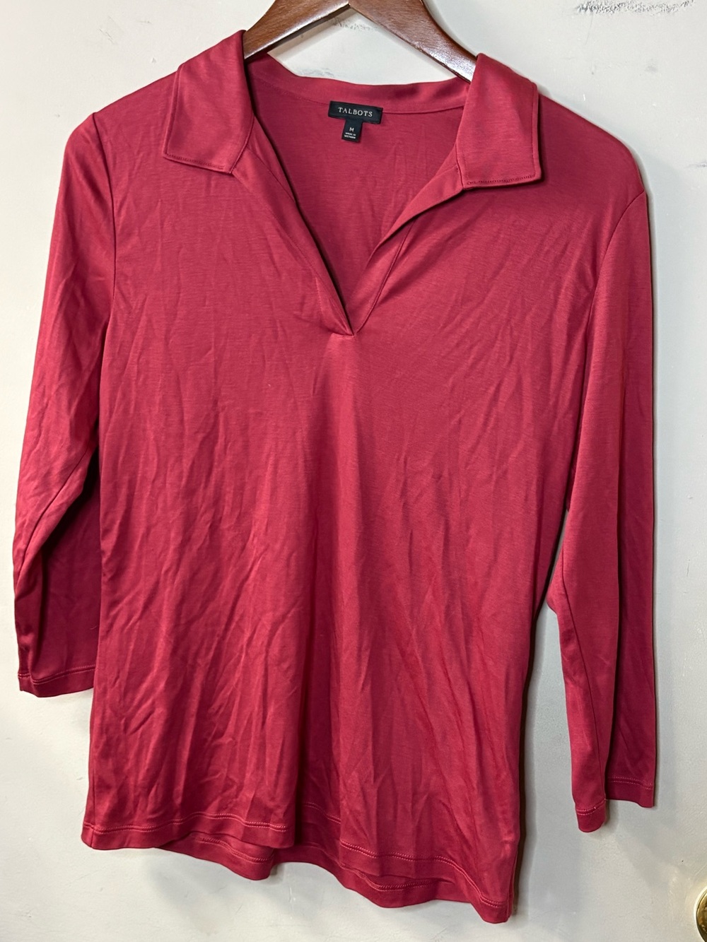 Talbots Deep Rose/red  Split-Neck 3/4 Sleeve size medium cotton blend Top